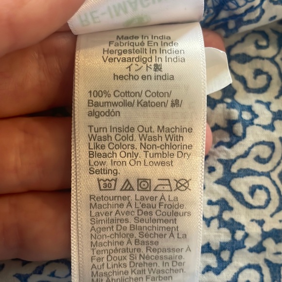 RE-Imagined by J. Crew, Women’s blue white keyhole-tassel tie neck blouse - Picture 7 of 7